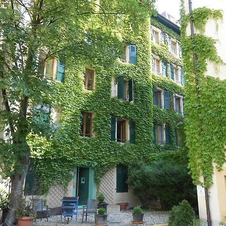Apartahotel Dizerens 3*